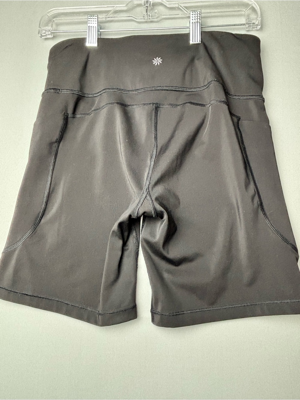 Athleta Ultima Chaturanga Black High Rise Compression Biker Shorts Size M - Picture 7 of 8
